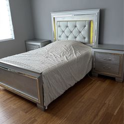 Silver Bedroom Set with Led Lights 