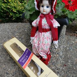 18 Fine Porcelain Dolls The Ornamental Dool