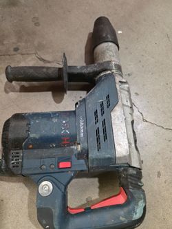 BOSCH CORDED SDS MAX DEMOLITION COMBINATION USED GOOD CONDITIONS