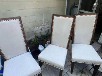 3 free chair