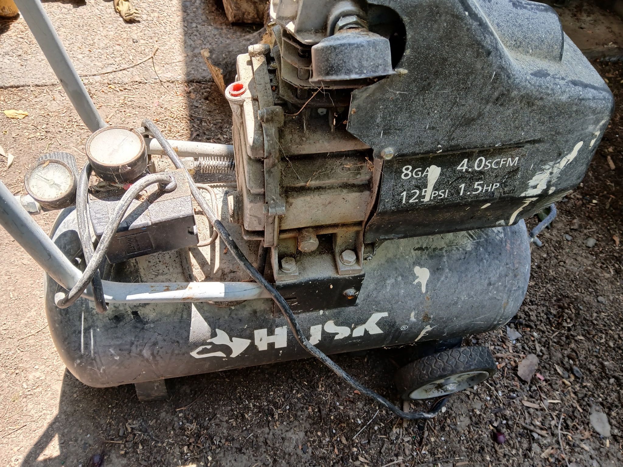 Air compressor