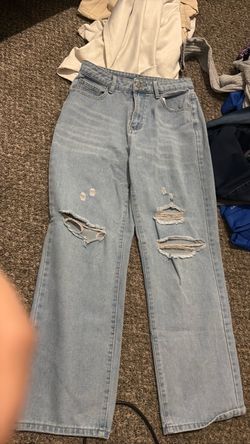 Light Wash Distressed Wide Leg Jeans