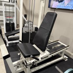 🔥 FOR SALE: LIFE FITNESS LEG PRESS + 400 LBS • COMMERCIAL GRADE 🔥