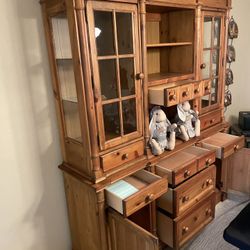 Beautiful China Cabinet Hutch 