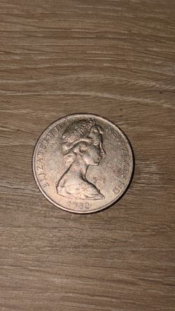 1982 New Zealand five-cent coin