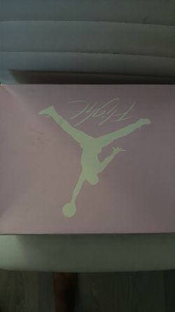 Jordan’s size 9 WMN 7.5 MEN