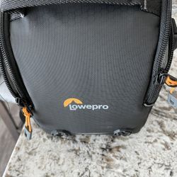 Lowepro Adventura Go SH 120 Camera Bag