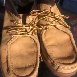 TIMBERLAND Men’s TAN Lowtop Boots. Size 61/2