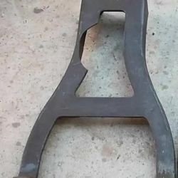 Logan Lathe Cast Iron Leg (Single Leg)