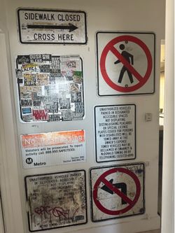 Wall art Multiple street signs