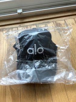 Black Alo hat with white logo