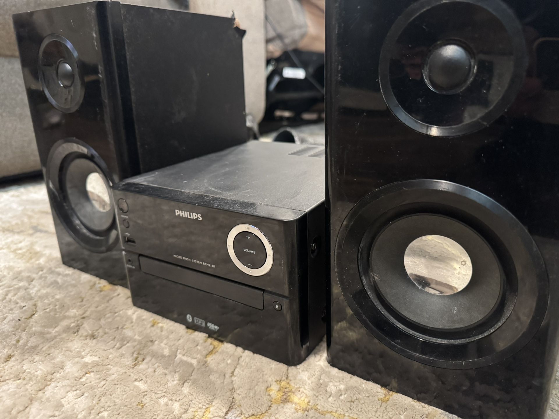 philips stereo system