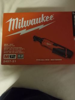 Milwaukee M12 3/8 Rachet Kit