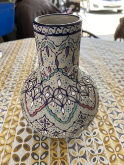Ceramic vase