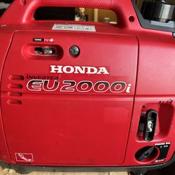 Honda EU2000i  Portable  Inverter Generator. Whisper Quiet. 