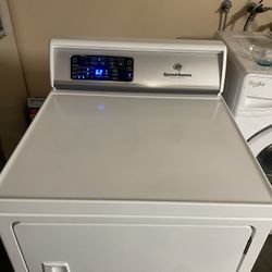 Speed Queen Electric Dryer 