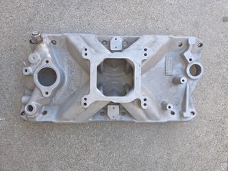 Edelbrock sbc torker intake