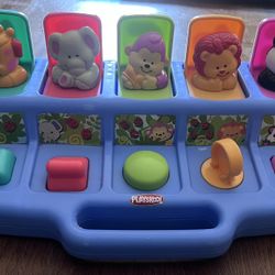 Playskool Poppin’ Pals Pop-up Activity Toy for Babies and Toddlers Ages 9 Months and Up