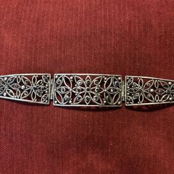 Art Deco Filigree Panel Bracelet w Black Stones
