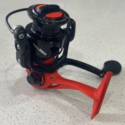 Lew’s Mach Smash Spinning Reel MHS300