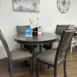 5pc Round Dining Table 