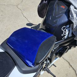 Yamaha R6 Blue Cover 