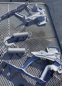 73-80 C10 Hood Hinges