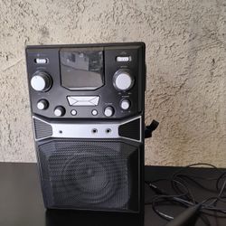 SMALL  KARAOKE 