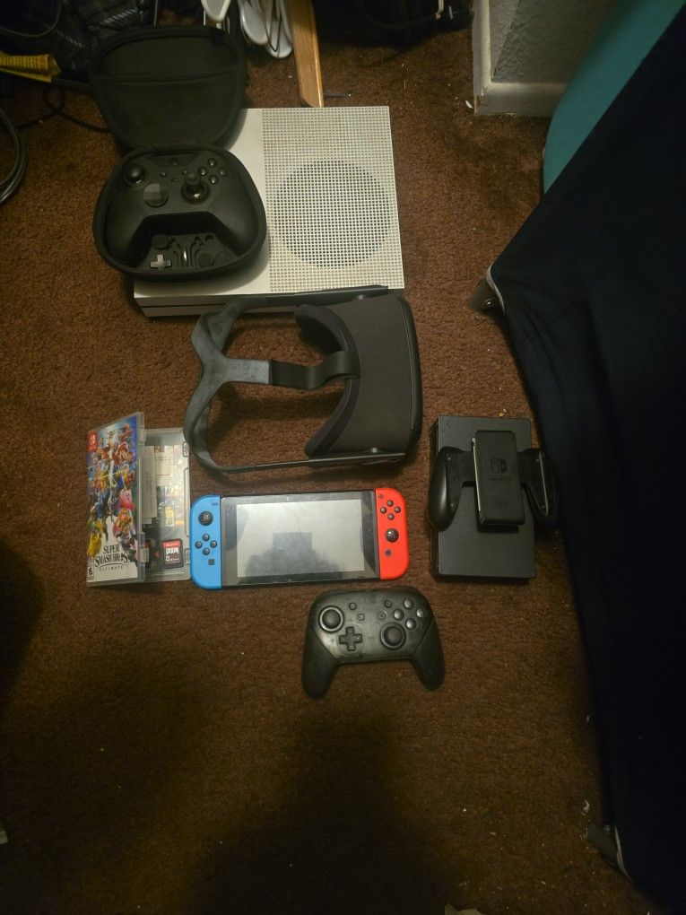 Xbox One S, Oculus Quest Orignal,Nintendo Switch Orignal