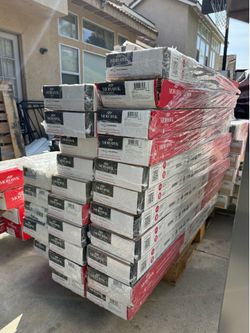 Laminate Flooring – Forest Ceder (21 Cases Available)