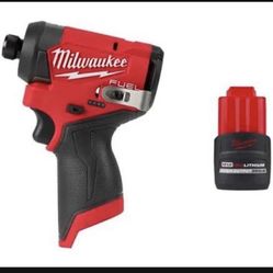 Milwuakee M12 Fuel Impact 