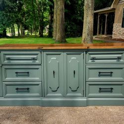 Solid Wood Dresser 