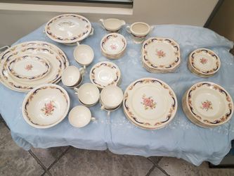 62pc Vintage Homer Laughlin Georgian dinnerware set