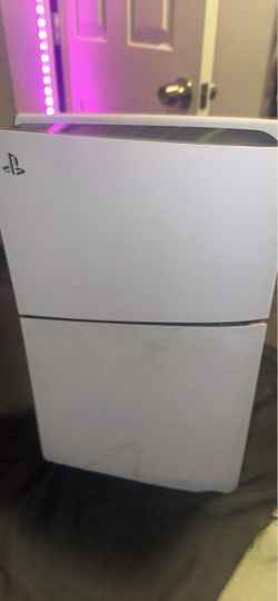 Ps5 Slim Disc (No Controller) willing to trade for gaming PC + cash my way