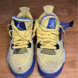 Air Jordan 4 Lightning Shoes