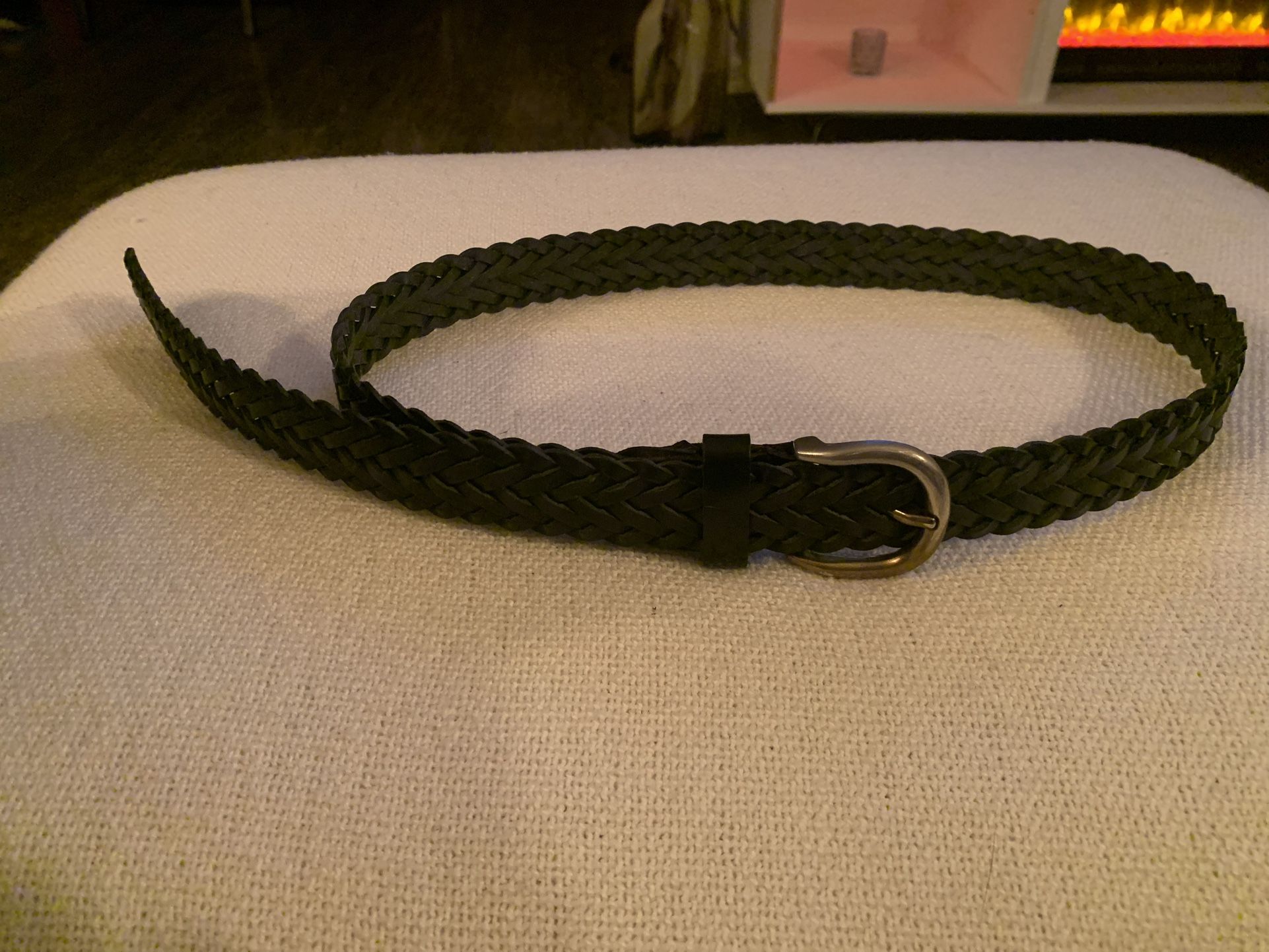 leather belt size Medium