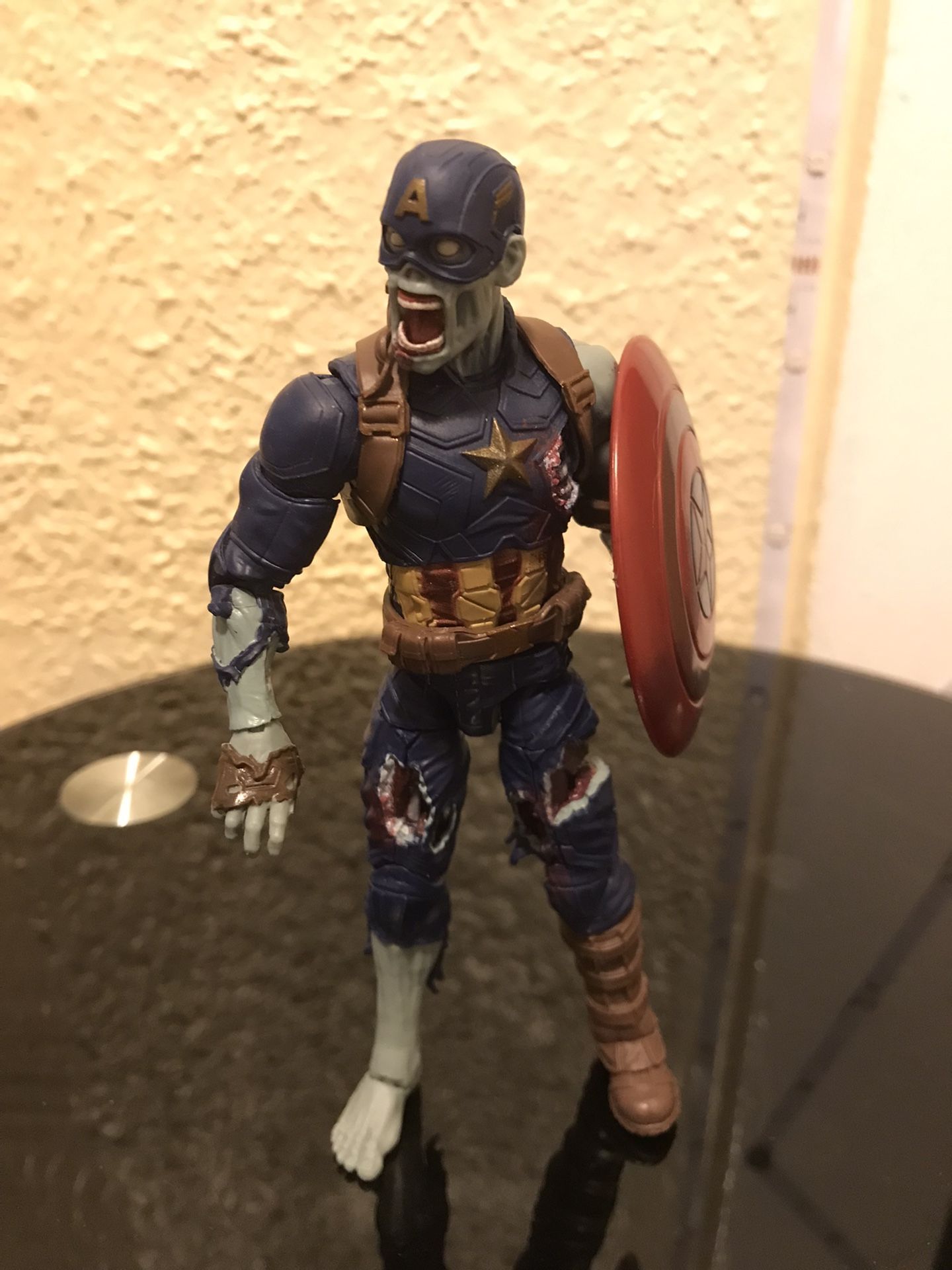 Zombie Captain American action figure 