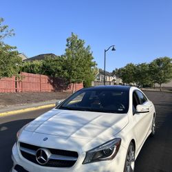 2015 Mercedes Benz CLA