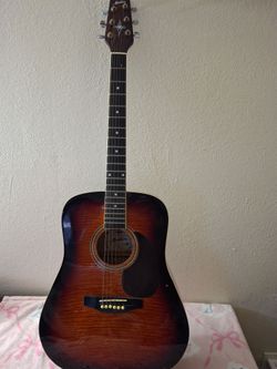 Montana Guitar  MT10-C MT Series Dreadnought 6-String Full Size RH Sunburst +Picks