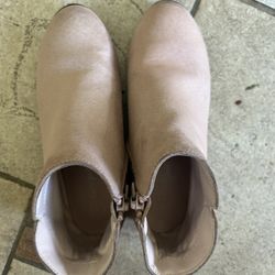 EUC girls pink boots size 1