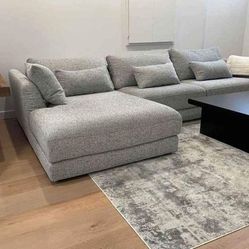 Couch And Table 