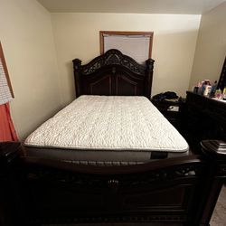 Queen Bedroom Set