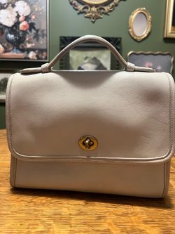 Vintage rare Coach Court