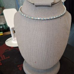 Rhinestone Flexible Choker Necklace 
