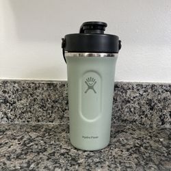 Hydroflask Shaker Bottle