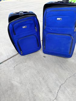 2 Soft suitcases