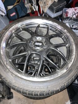 18 " jetta Wheels knew tires one rim slightly  dented 