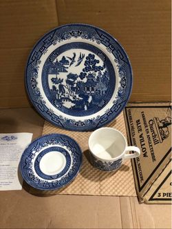 Classic Vintage Churchill Blue Willow 3 Piece Set In Original Package  ENGLAND
