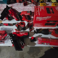 Milwaukee tools 🇺🇲🇮🇹❤️💚 garage sale 🔥