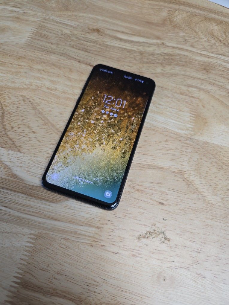 SAMSUNG S10E*****UNLOCK FOR ANY SIM